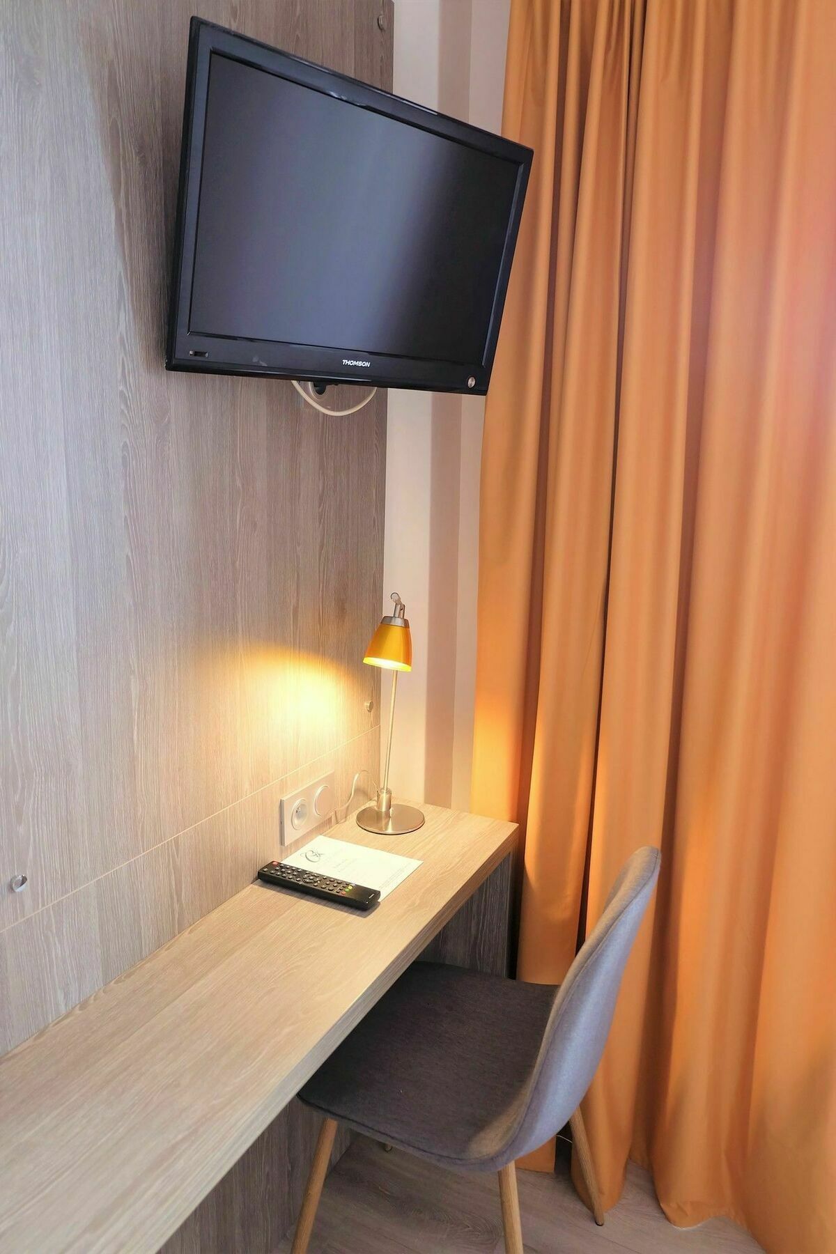 Logis Hôtel La Caravelle Toulouse Extérieur photo
